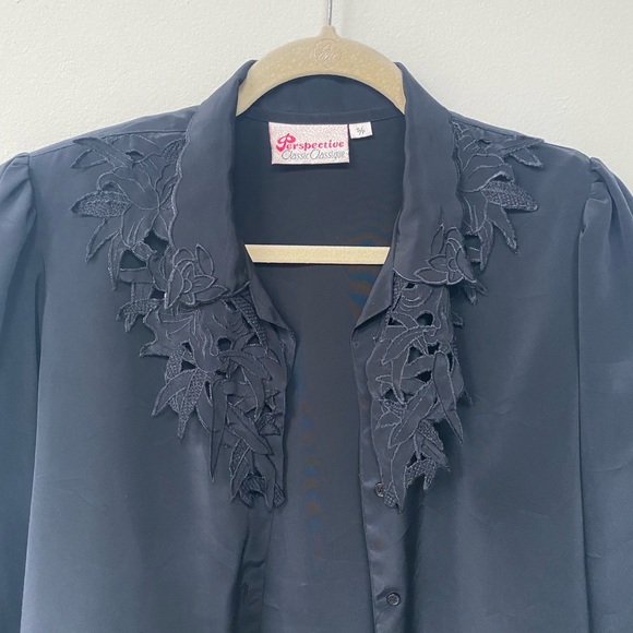 Vintage black shoulder-pad shirt - Picture 2 of 4